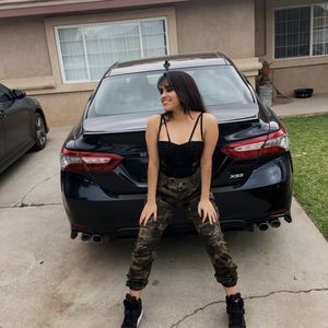 Meet your Posher, Cristal